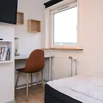 4 Star In Romo-by Traum